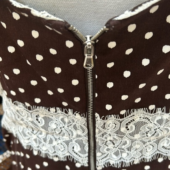 Gabby Skye Brown & White Swiss Dot Stretch Cotton Rockabilly Lace Sheath Dress - Picture 12 of 16